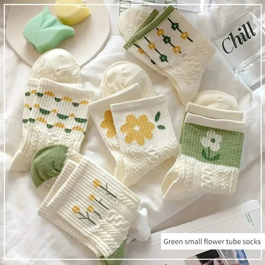 5-Pairs: Stylish Retro Floral Socks