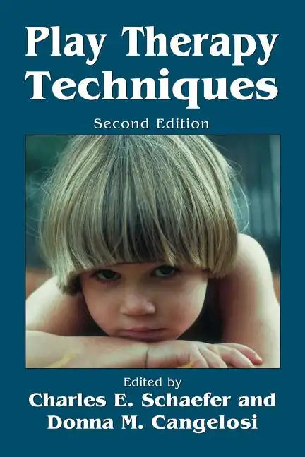 Play Therapy Techniques - Paperback