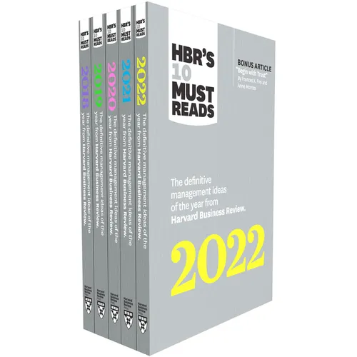 5 Years of Must Reads from Hbr: 2022 Edition (5 Books) - Paperback
