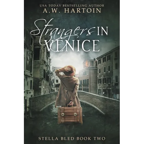 Strangers in Venice - Paperback