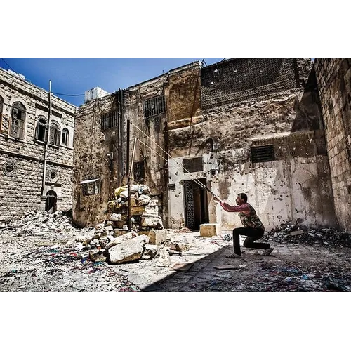 A Whole World Blind: War and Life in Northern Syria - Hardcover