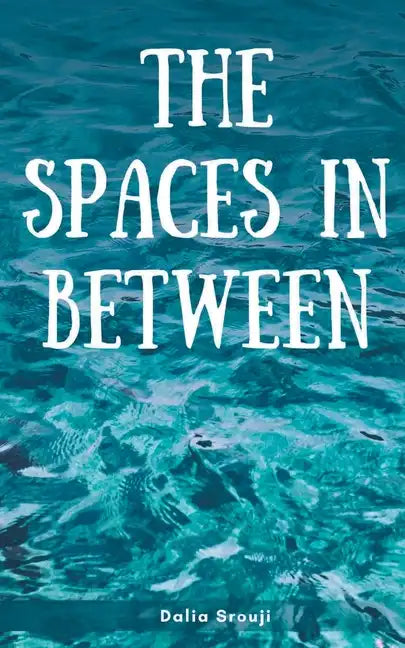 The spaces in between - Paperback