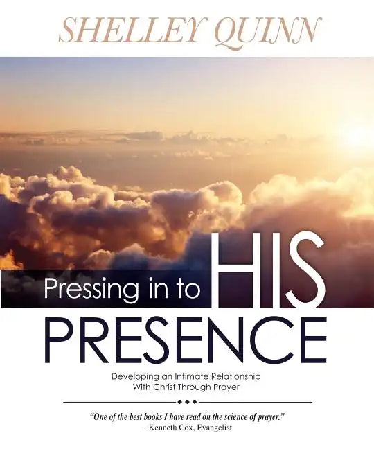 Pressing in to His Presence - Paperback