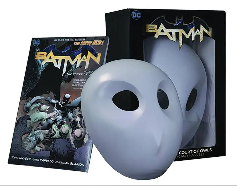 Batman: The Court of Owls Mask and Book Set - Hardcover