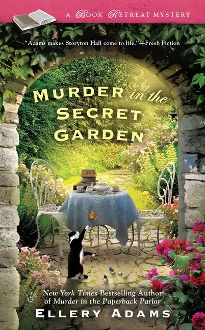 Murder in the Secret Garden - Paperback