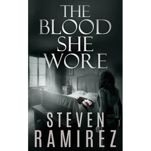 The Blood She Wore: A Sarah Greene Supernatural Mystery - Paperback