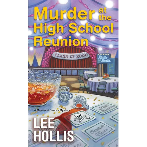 Murder at the High School Reunion - Paperback
