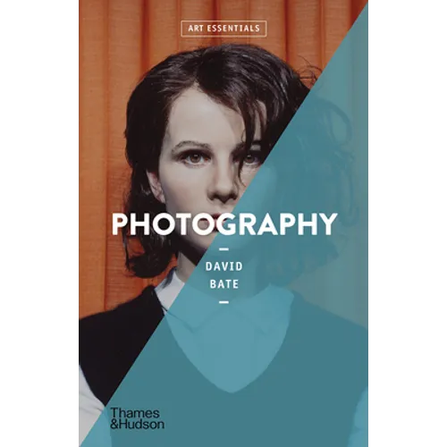 Photography (Art Essentials) - Paperback