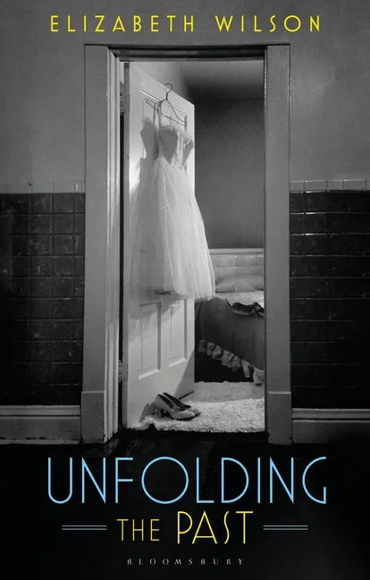 Unfolding the Past - Hardcover