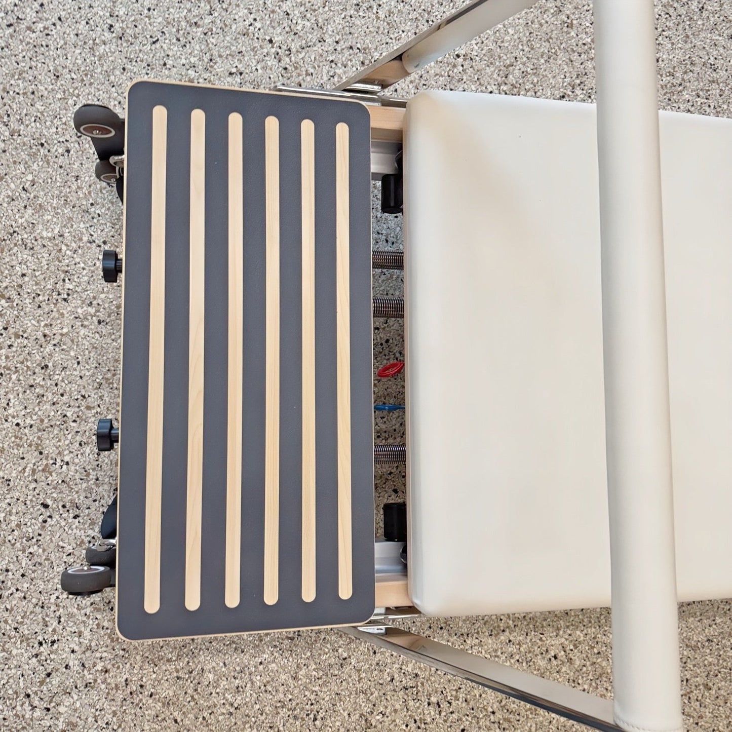 Large Grip Stability Platform