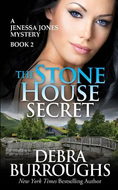 The Stone House Secret: A Jenessa Jones Mystery Book 2 - Paperback