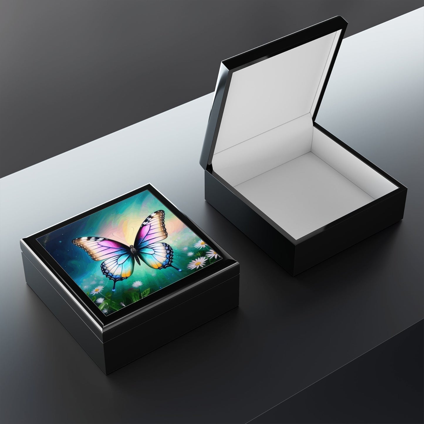 Beautiful Butterfly and Daisies Jewelry Box