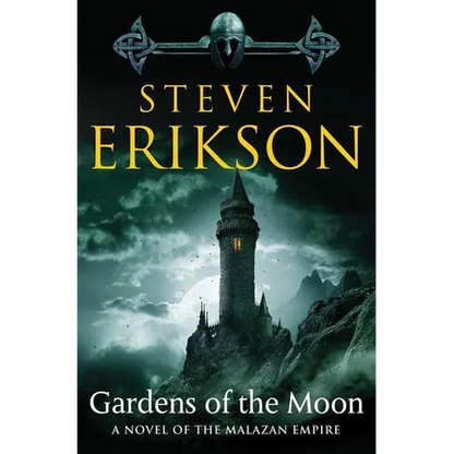 Gardens of the Moon: Book One of the Malazan Book of the Fallen - Paperback