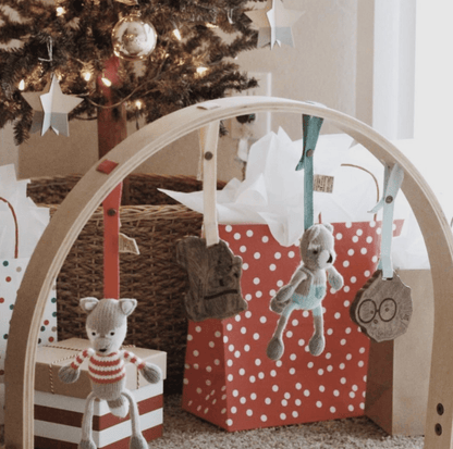 knit stroller toy | finley the fox