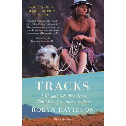 Tracks: A Woman's Solo Trek Across 1700 Miles of Australian Outback - Paperback