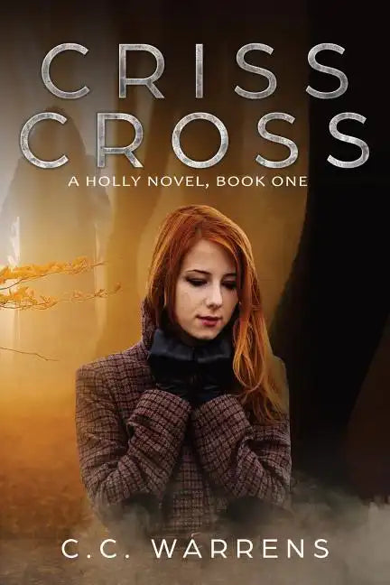 Criss Cross: A Holly Novel - Paperback