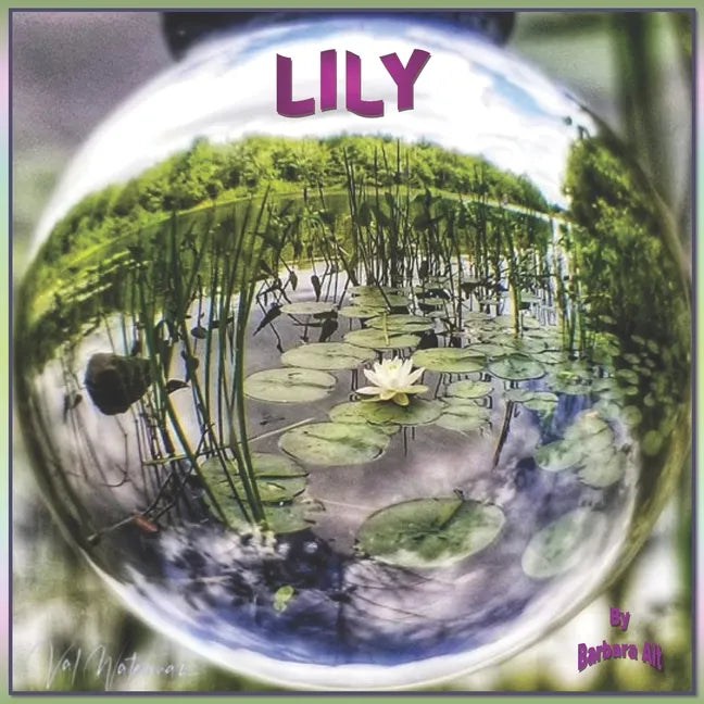 Lily - Paperback