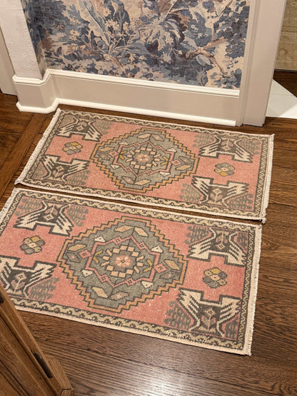 2 of 2 Matching Oushak Mats