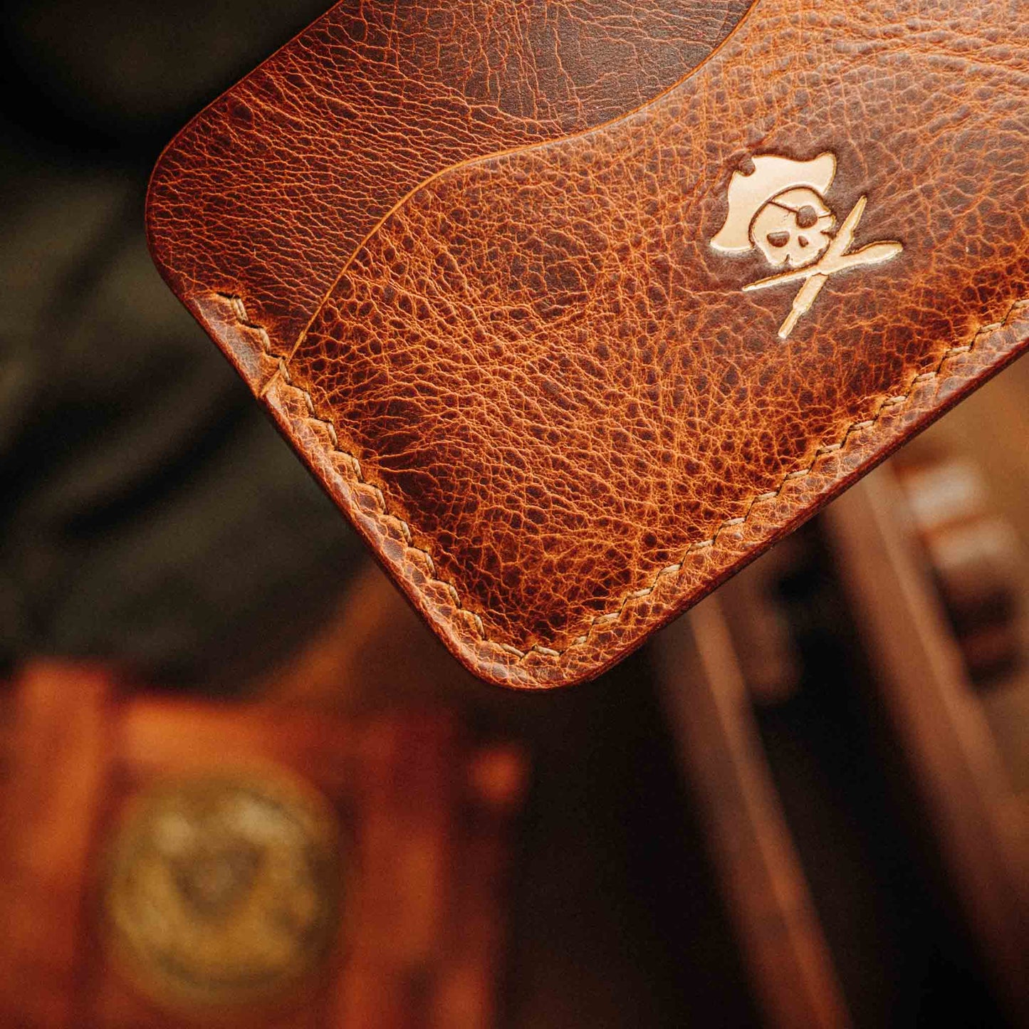 Pirate Goods Drunken Boatswain v2 – Leather Card Holder