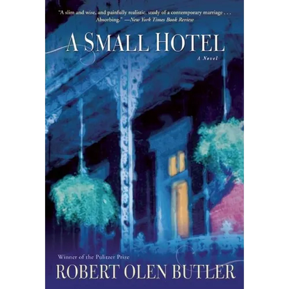 A Small Hotel - Paperback