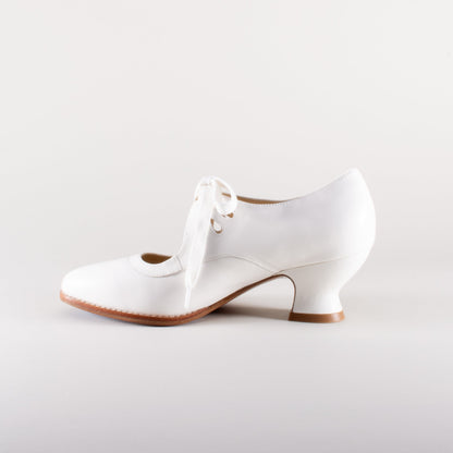 Gibson Edwardian Leather Shoes (Soft Ivory)