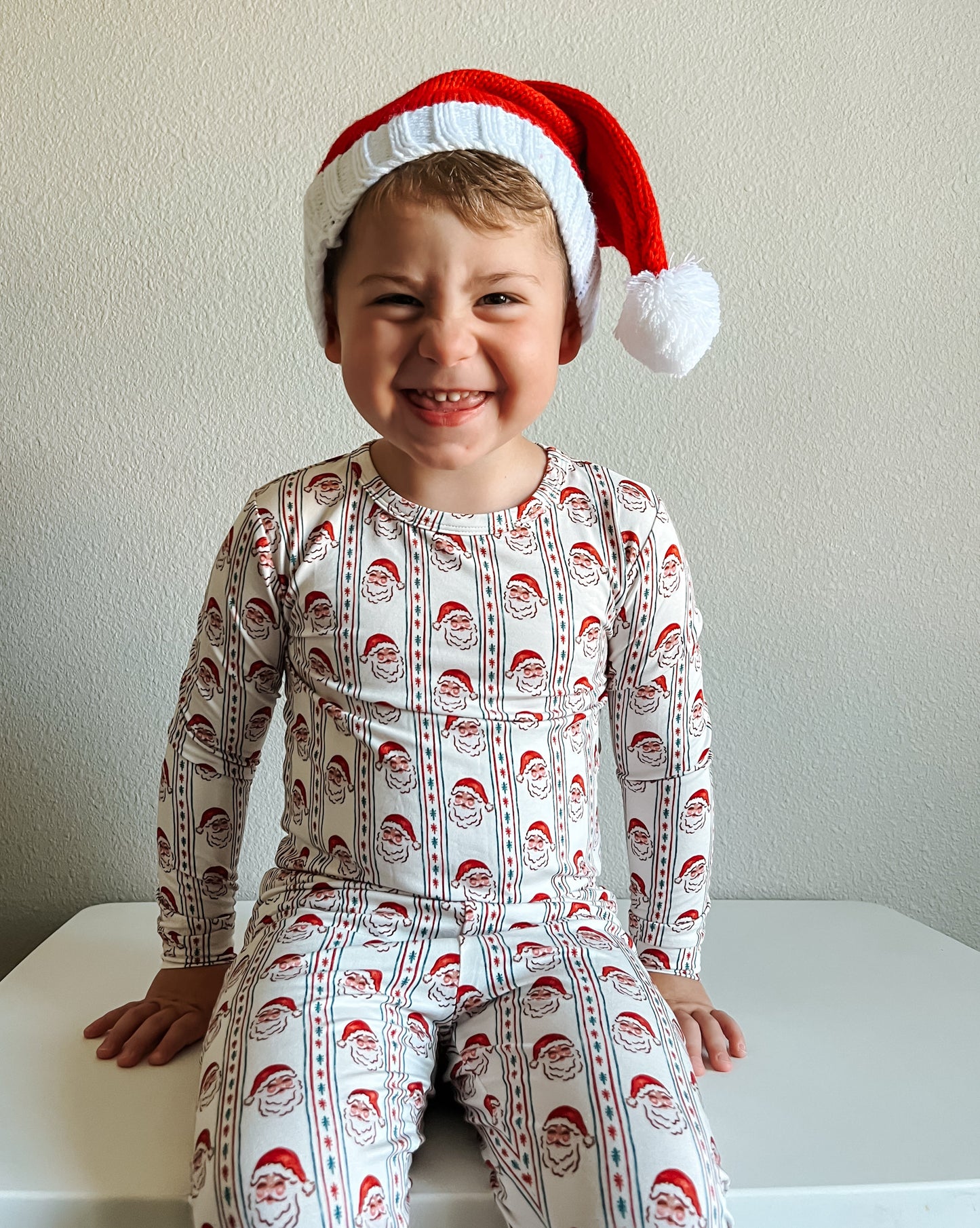 Vintage Santa Bamboo Christmas Pajamas - 2pc Set