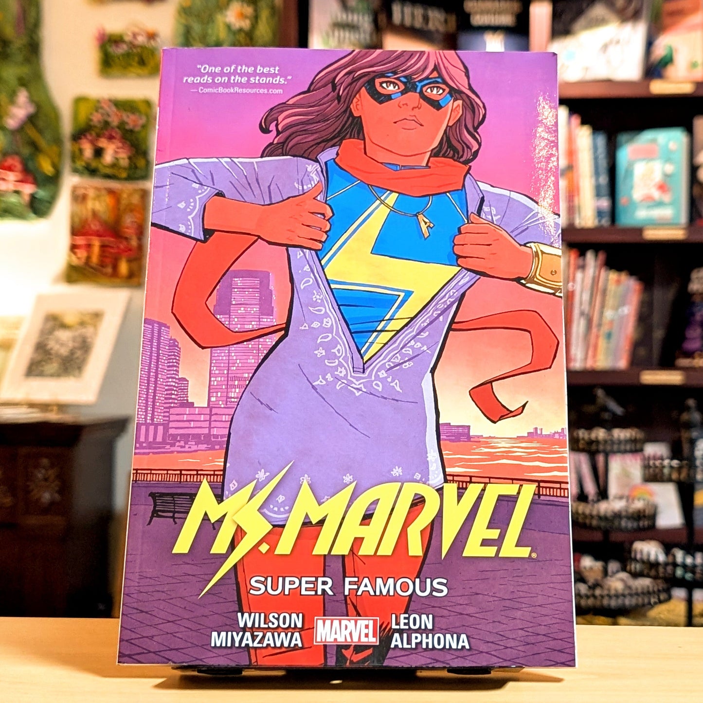MS. MARVEL VOL. 5: SUPER FAMOUS