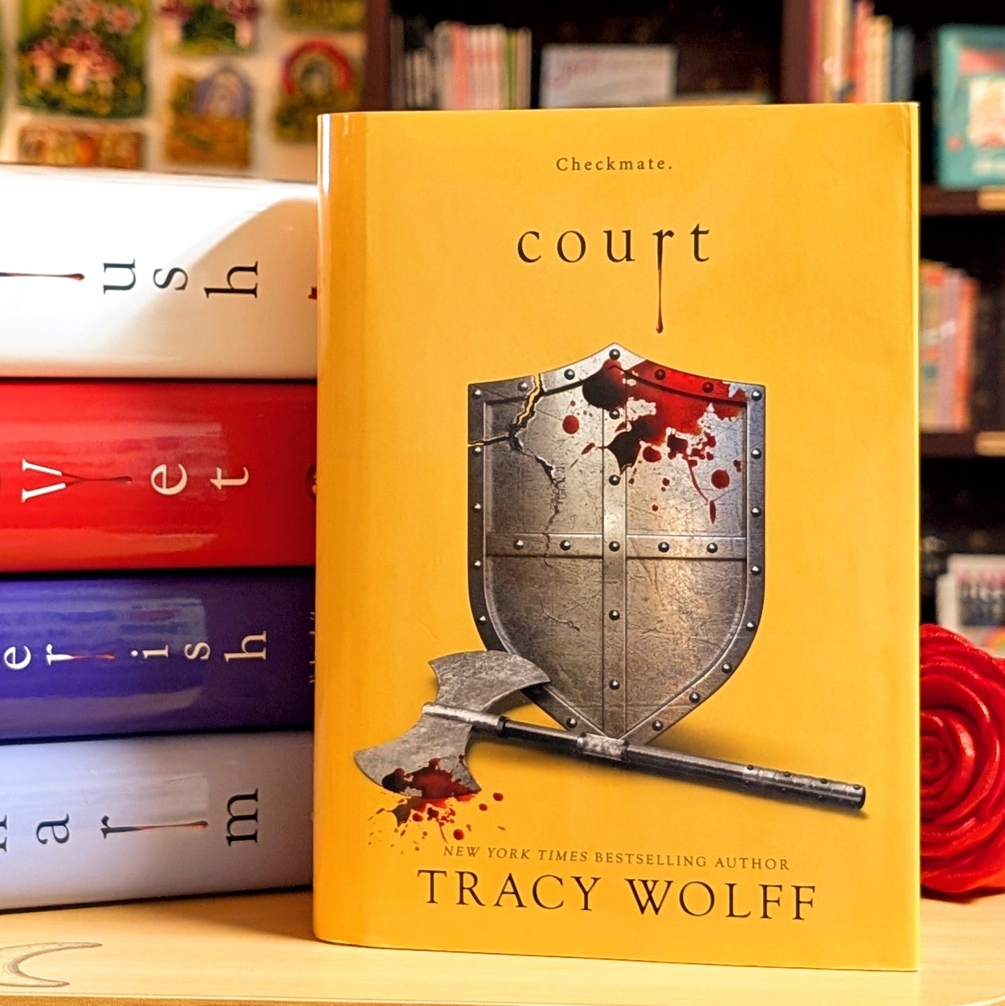 Court (Crave, 4)