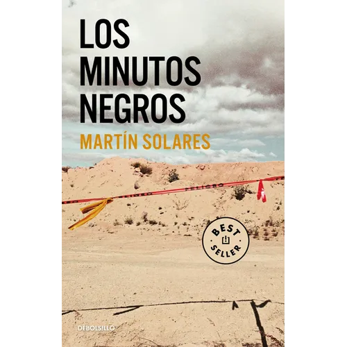 Los Minutos Negros / The Black Minutes - Paperback