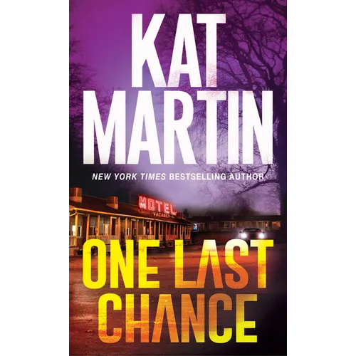 One Last Chance: A Thrilling Novel of Suspense - Mass Market Paperbound