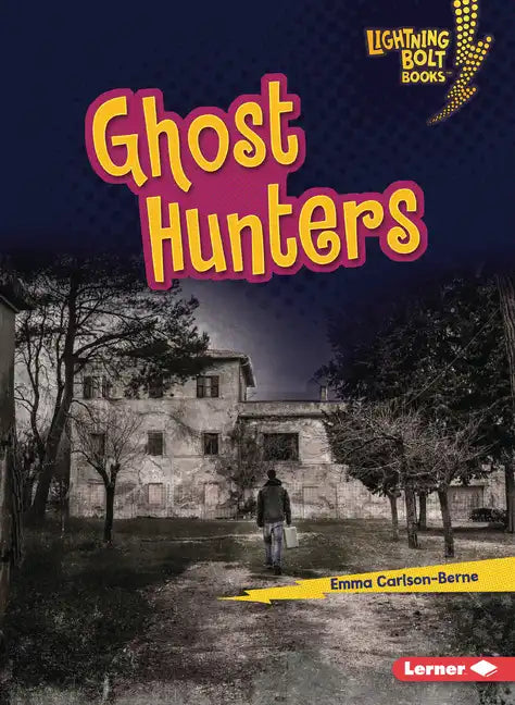 Ghost Hunters - Paperback