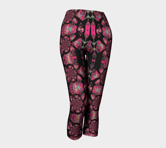 Pink Paisley Pattern Compression Capri Leggings