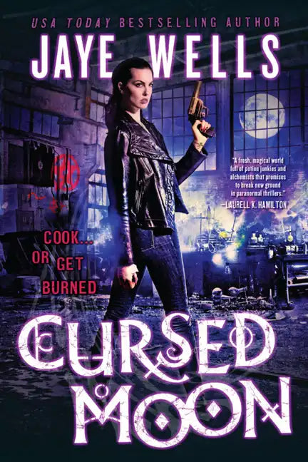 Cursed Moon - Paperback