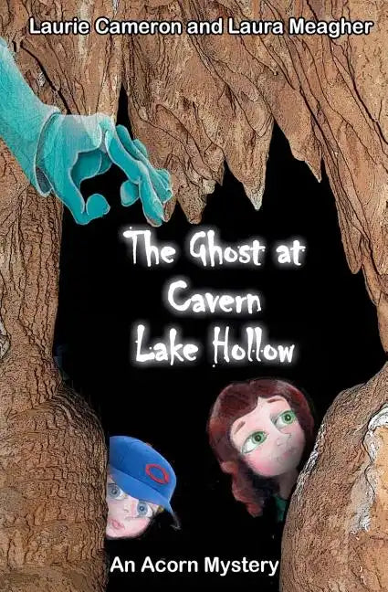 The Ghost at Cavern Lake Hollow - Paperback