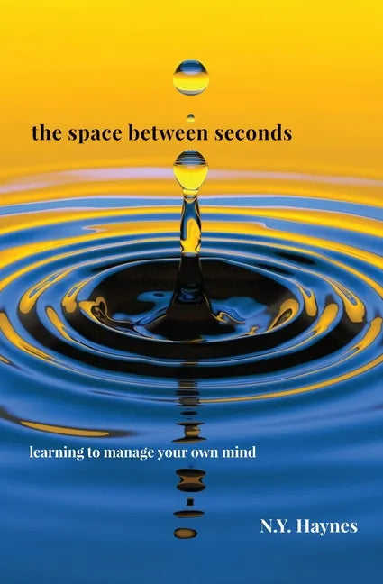 The Space Between Seconds - Paperback