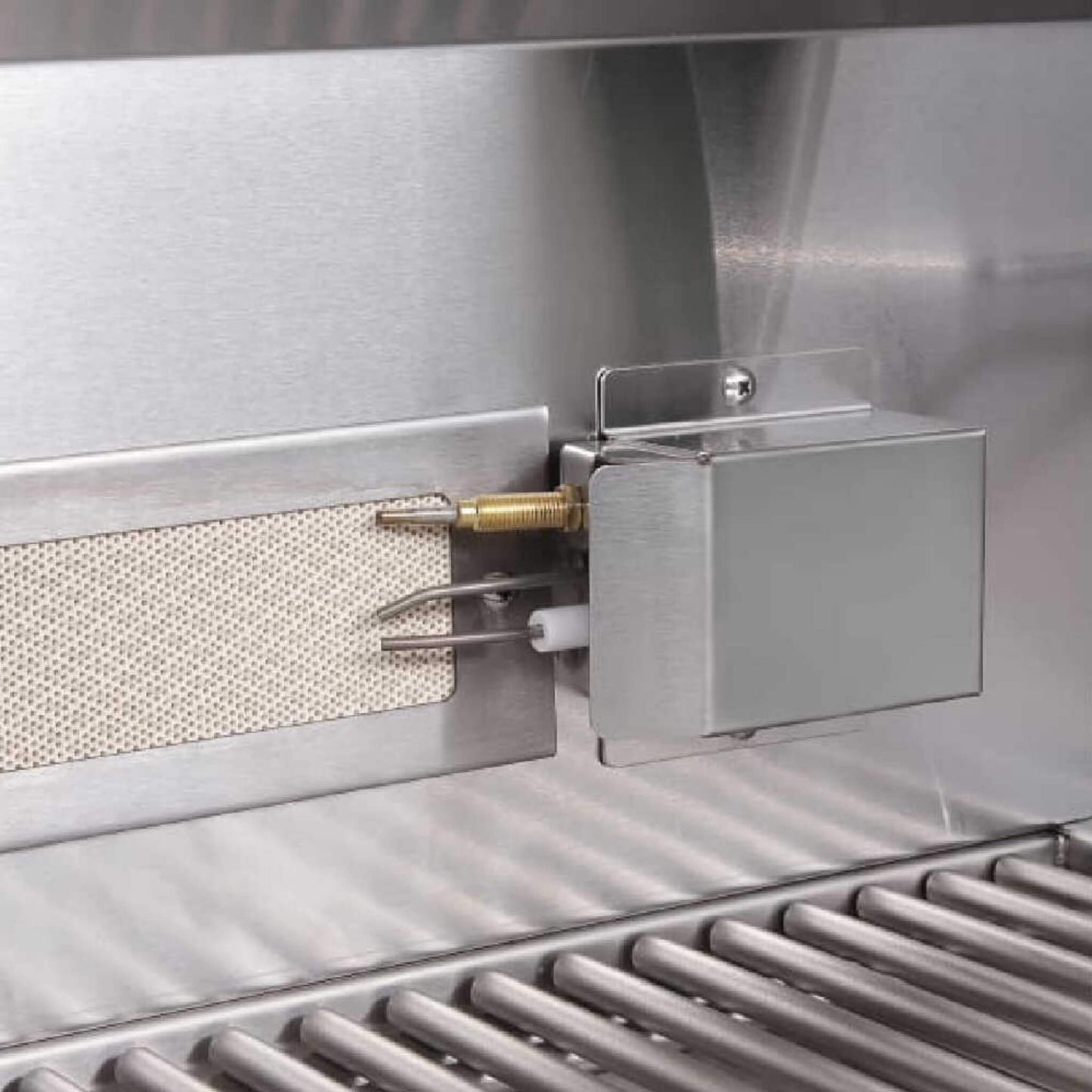 Edgestar 60K BTU 30-Inch Outdoor Built-In Grill With Rotisserie And LED Lighting (SAK52871)
