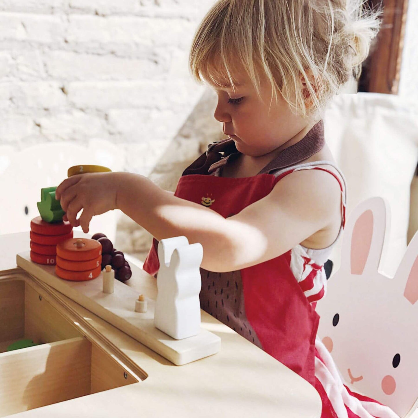 Tender Leaf Forest Table and Chairs (Open Box)