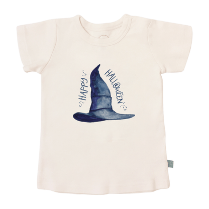 graphic tee | halloween hat