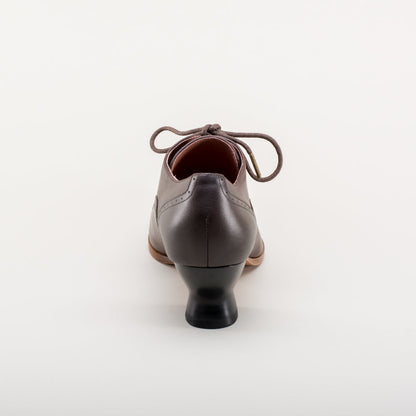Londoner Women's Edwardian Oxfords (Brown)