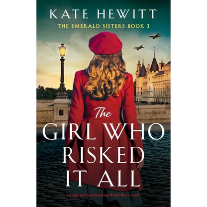 The Girl Who Risked It All: An epic and heartbreaking World War 2 novel - Paperback