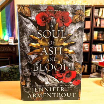 A Soul of Ash and Blood: A Blood and Ash Novel (5)