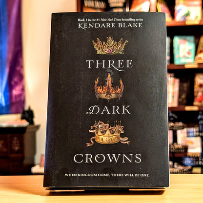 Three Dark Crowns (Three Dark Crowns, 1)