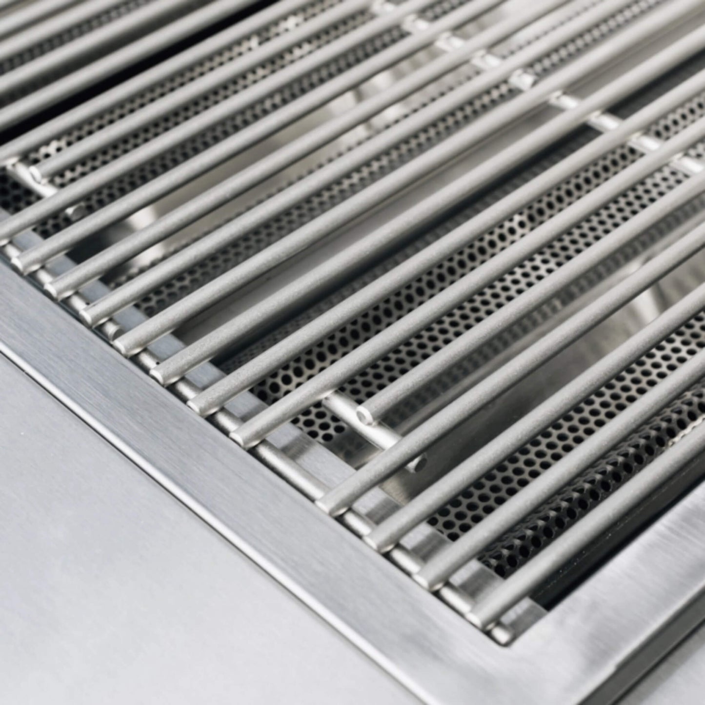 TrueFlame E-Series Built-In Stainless Steel Gas Grill [TFE25/32] (SAK13784)