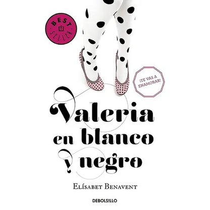 Valeria En Blanco Y Negro / Valeria in Black and White - Paperback