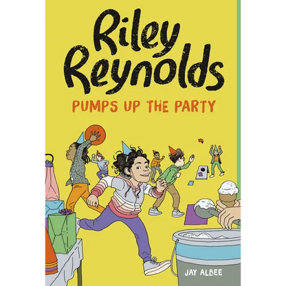 Riley Reynolds Pumps Up the Party - Paperback